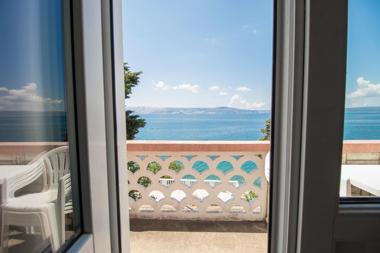 Apartments Josip By The Sea Нови-Винодолски Экстерьер фото