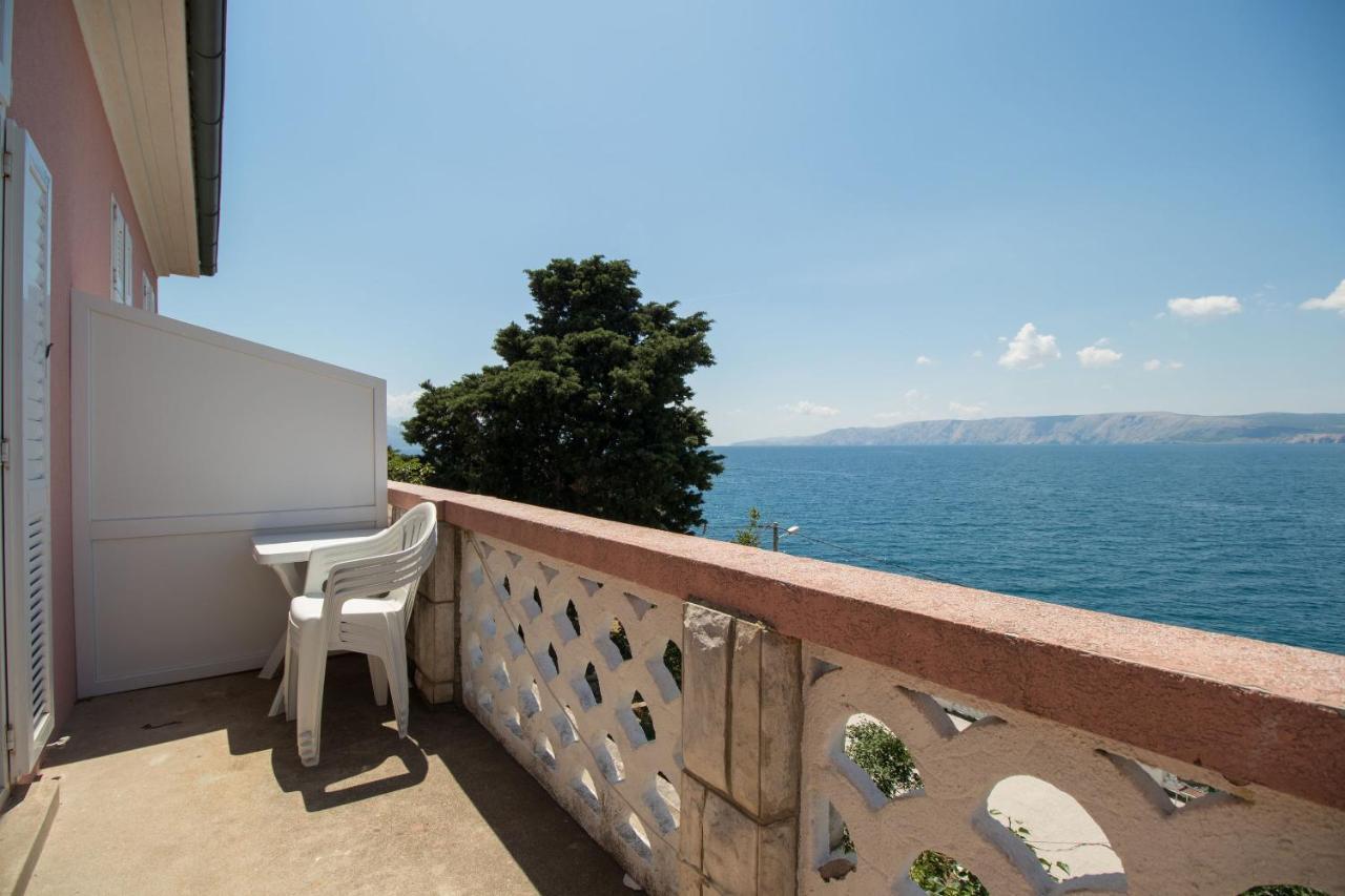 Apartments Josip By The Sea Нови-Винодолски Экстерьер фото